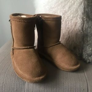 Bearpaw boots